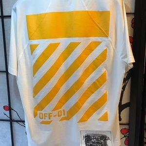 Off White x Moncler T shirt